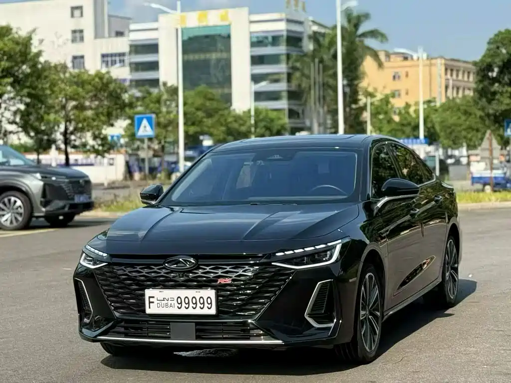 Chery Arrizo 8
