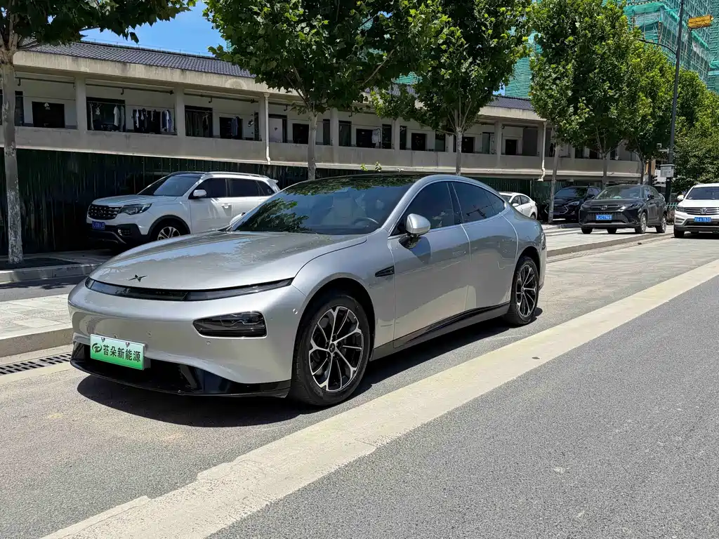 Xpeng P7