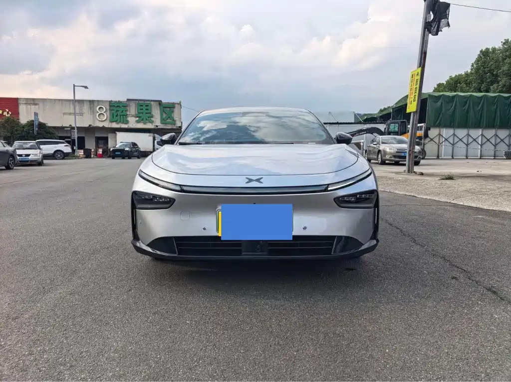 Xpeng P7