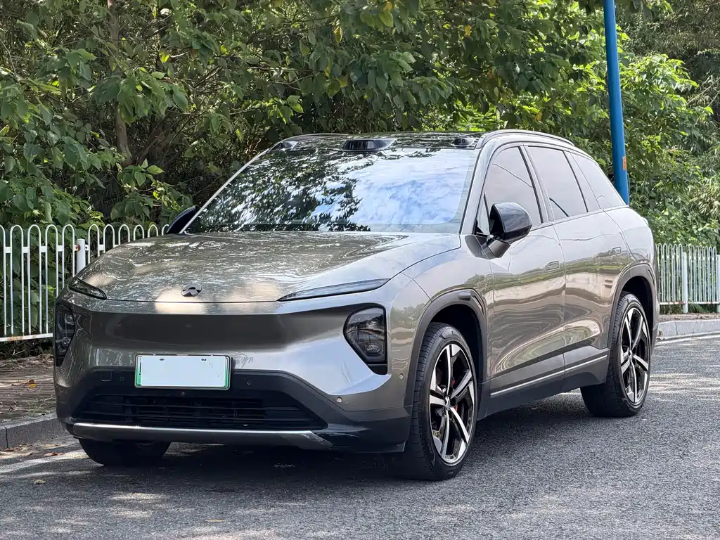 NIO ES7