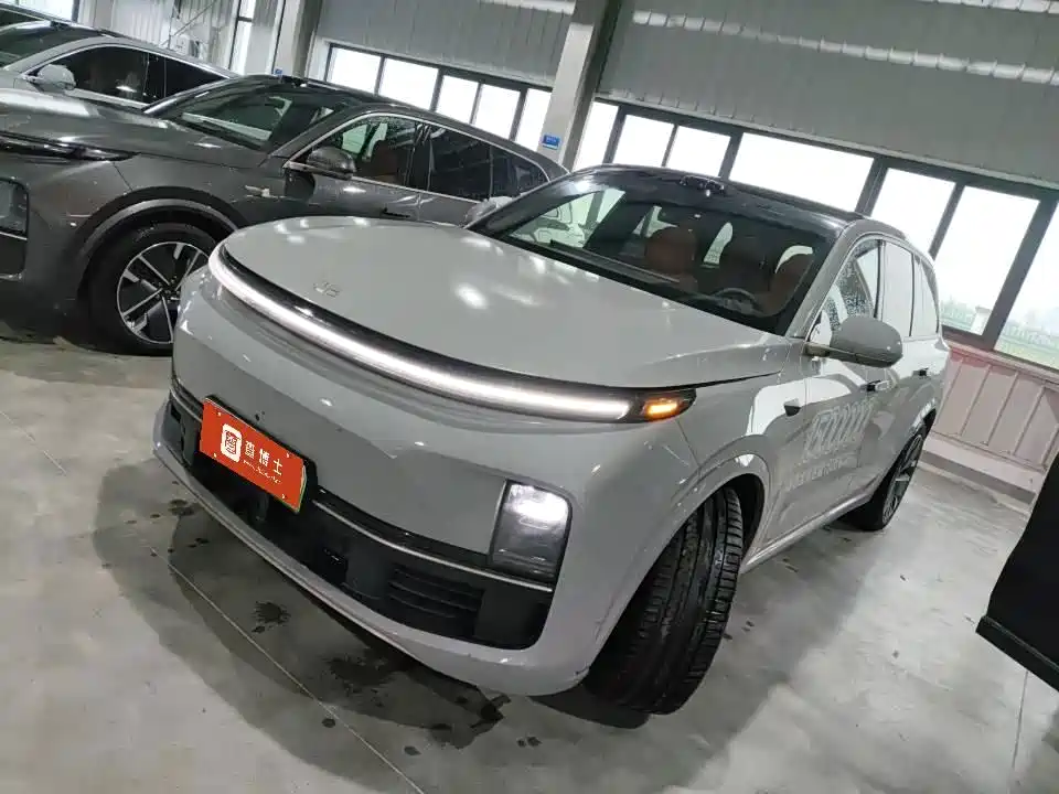 Li Auto L9