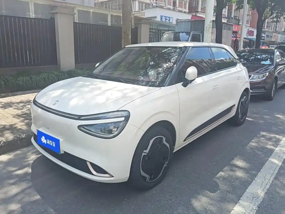 Dongfeng 01