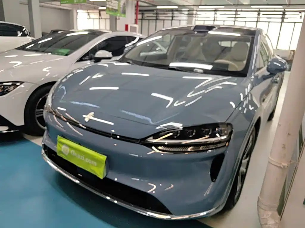 Luxeed R7