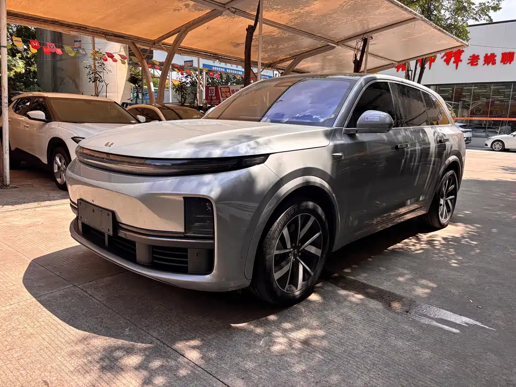 Li Auto L7