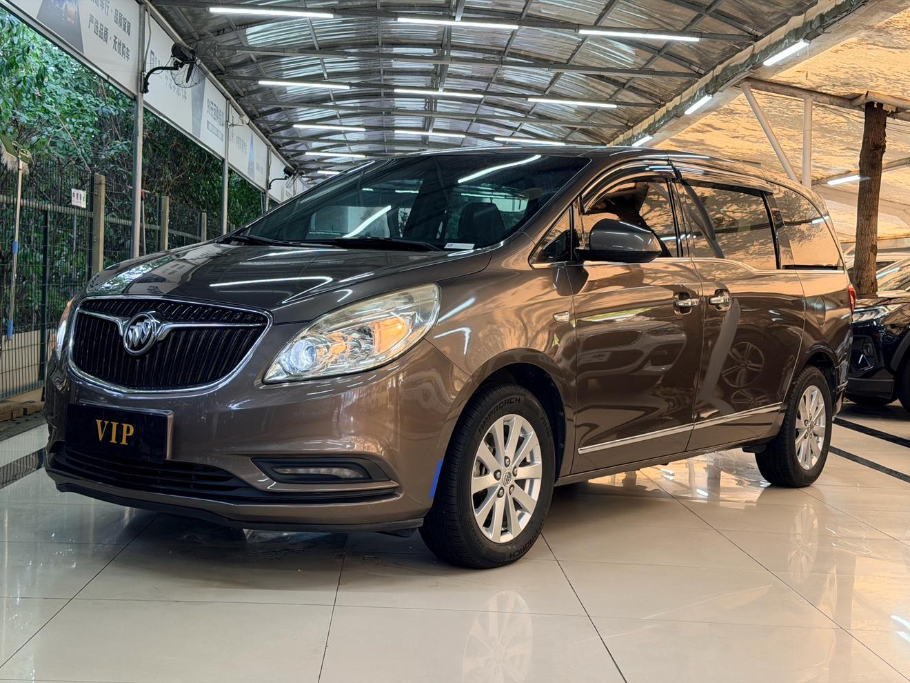 Buick GL8