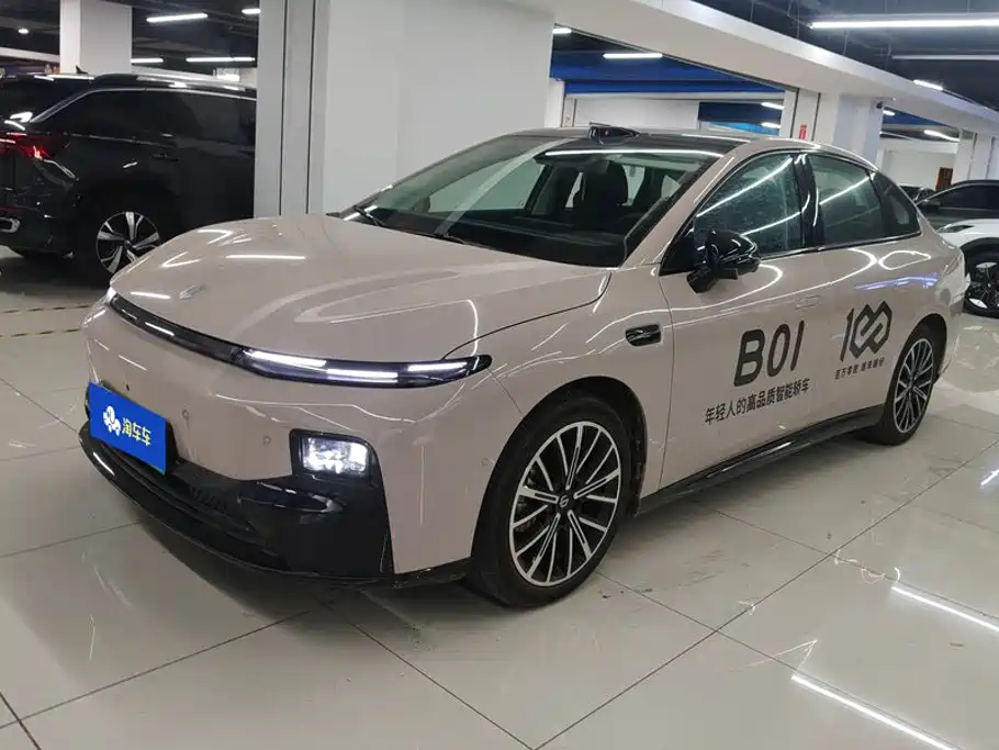 Leapmotor B01
