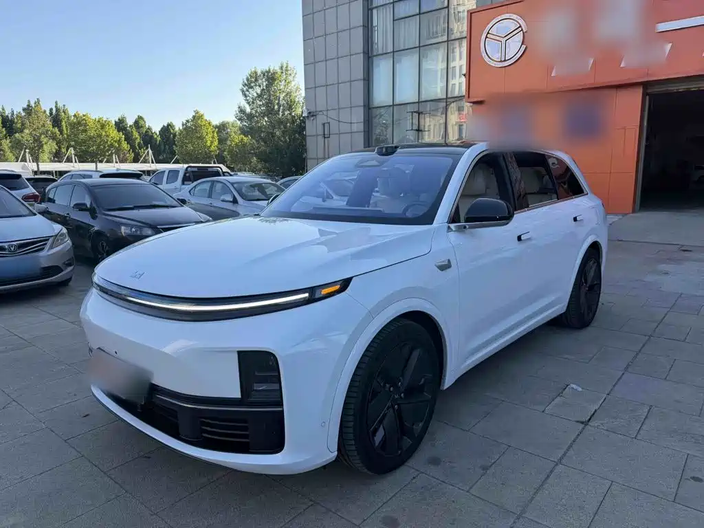 Li Auto L7