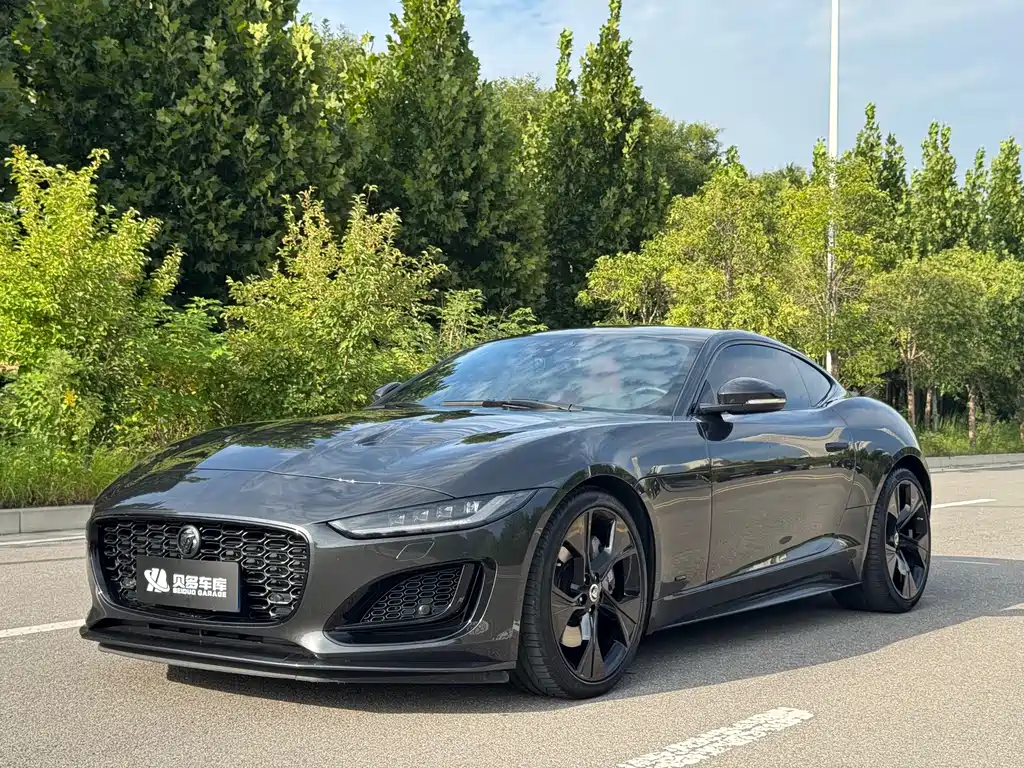 Jaguar F-Type