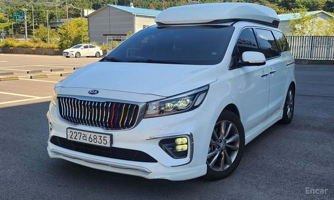 Kia Carnival