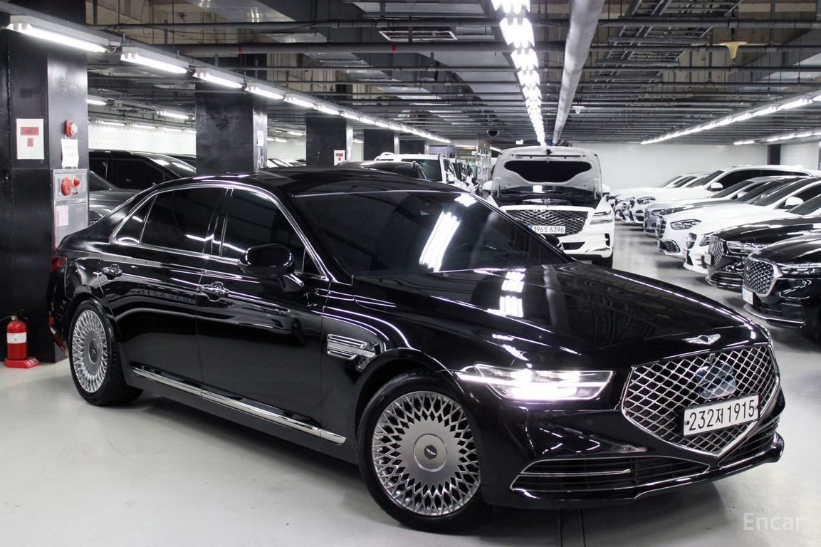 Genesis G90