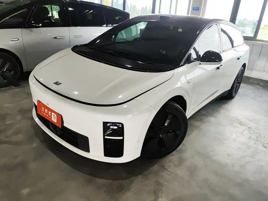 Li Auto i6