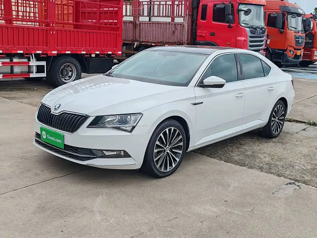 Skoda Superb