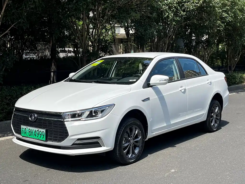 BYD Qin NEV