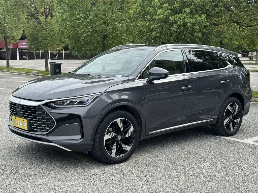 BYD Tang