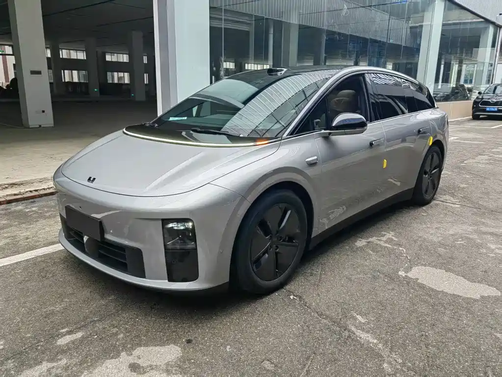 Li Auto i6