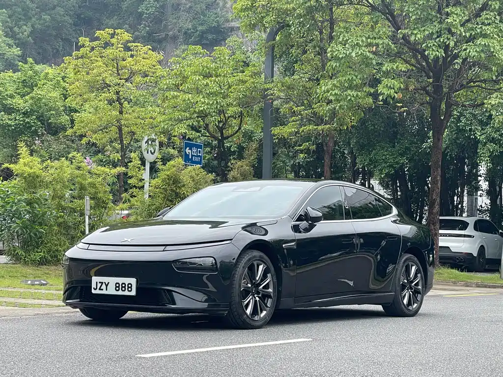 Xpeng P7