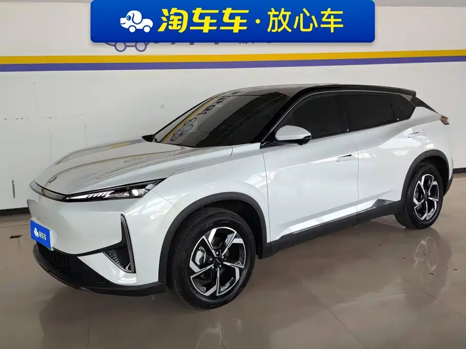 Dongfeng L7