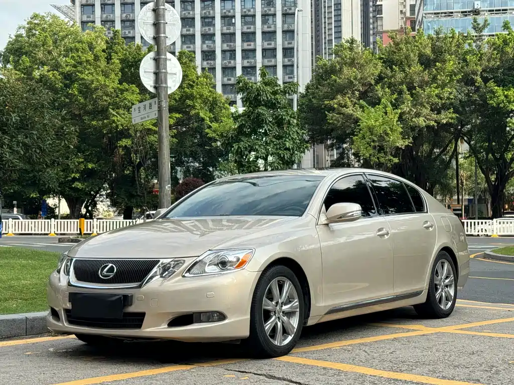 Lexus GS