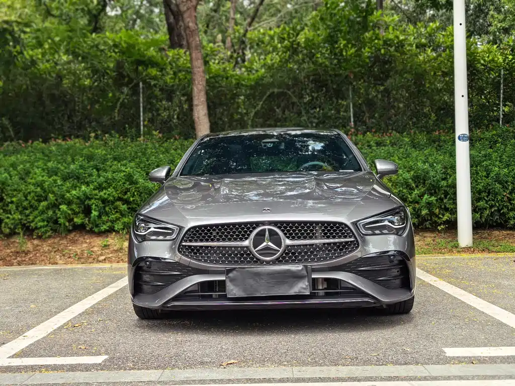 Mercedes-Benz CLA
