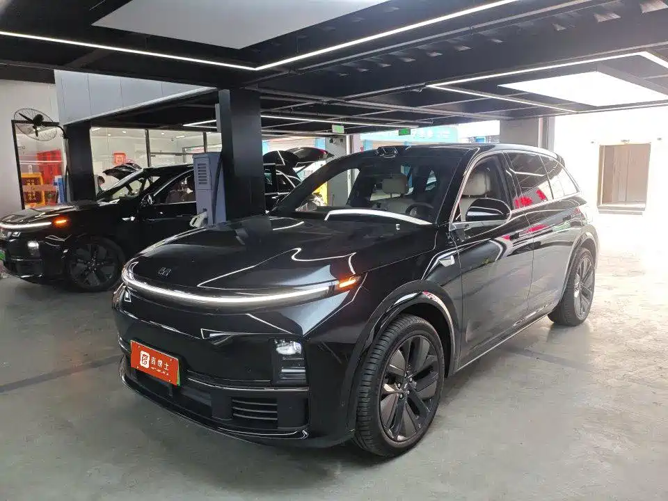 Li Auto L7