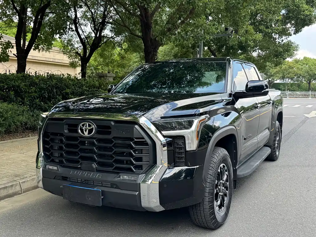 Toyota Tundra