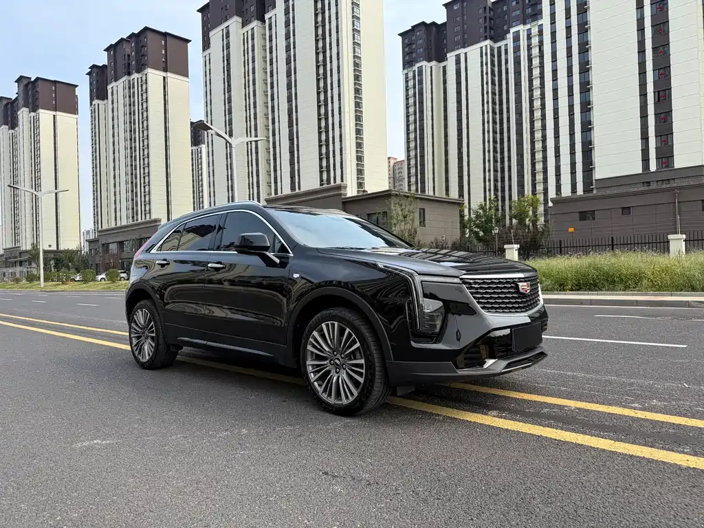 Cadillac XT4