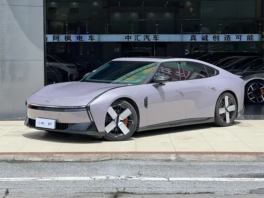 Xpeng P7