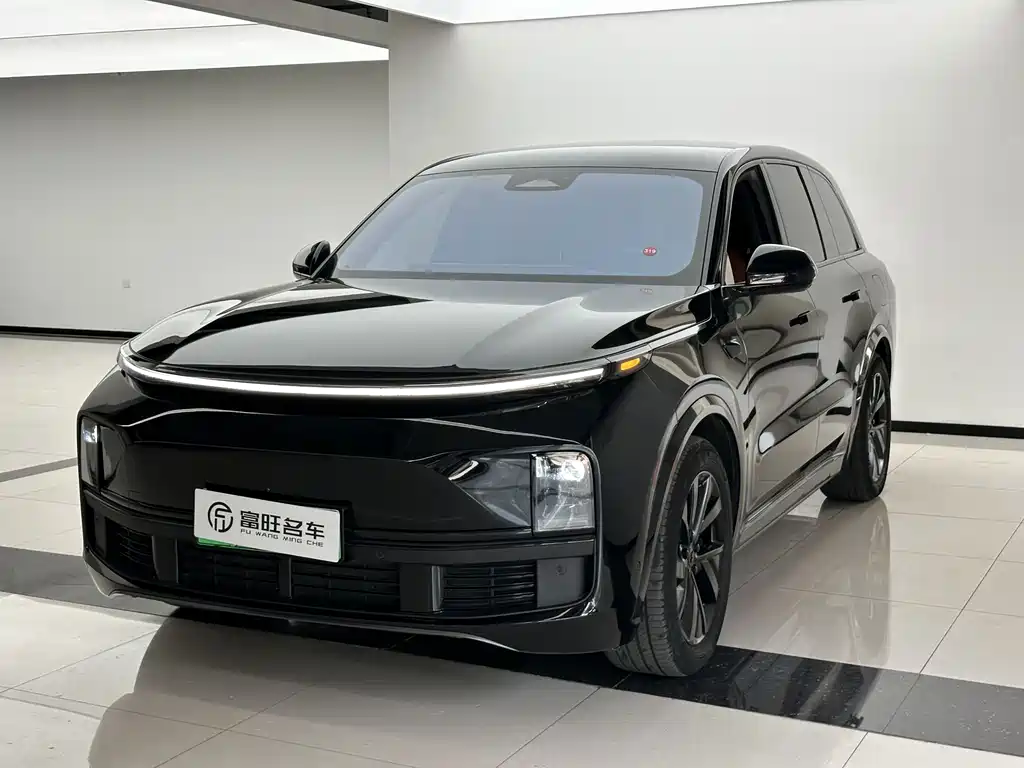 Li Auto L8