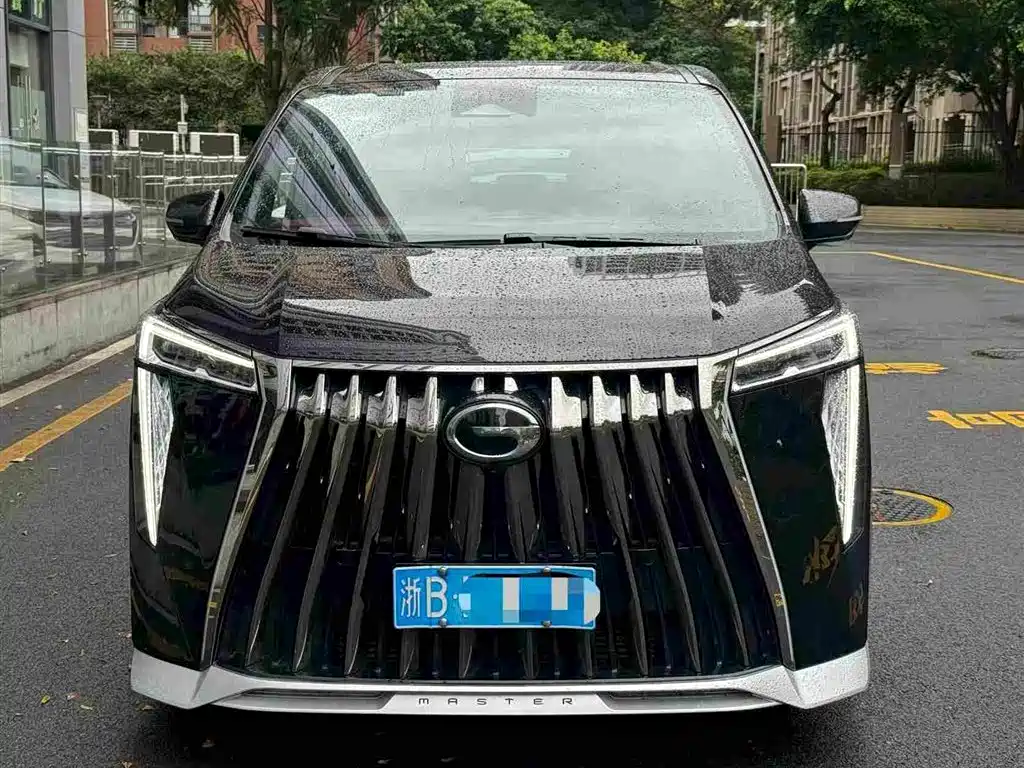 GAC M8