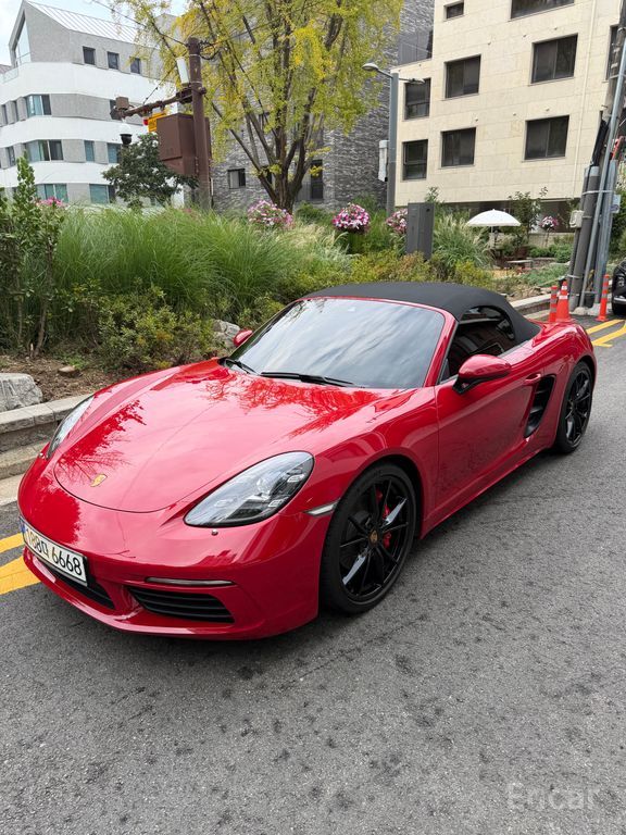 Porsche 718