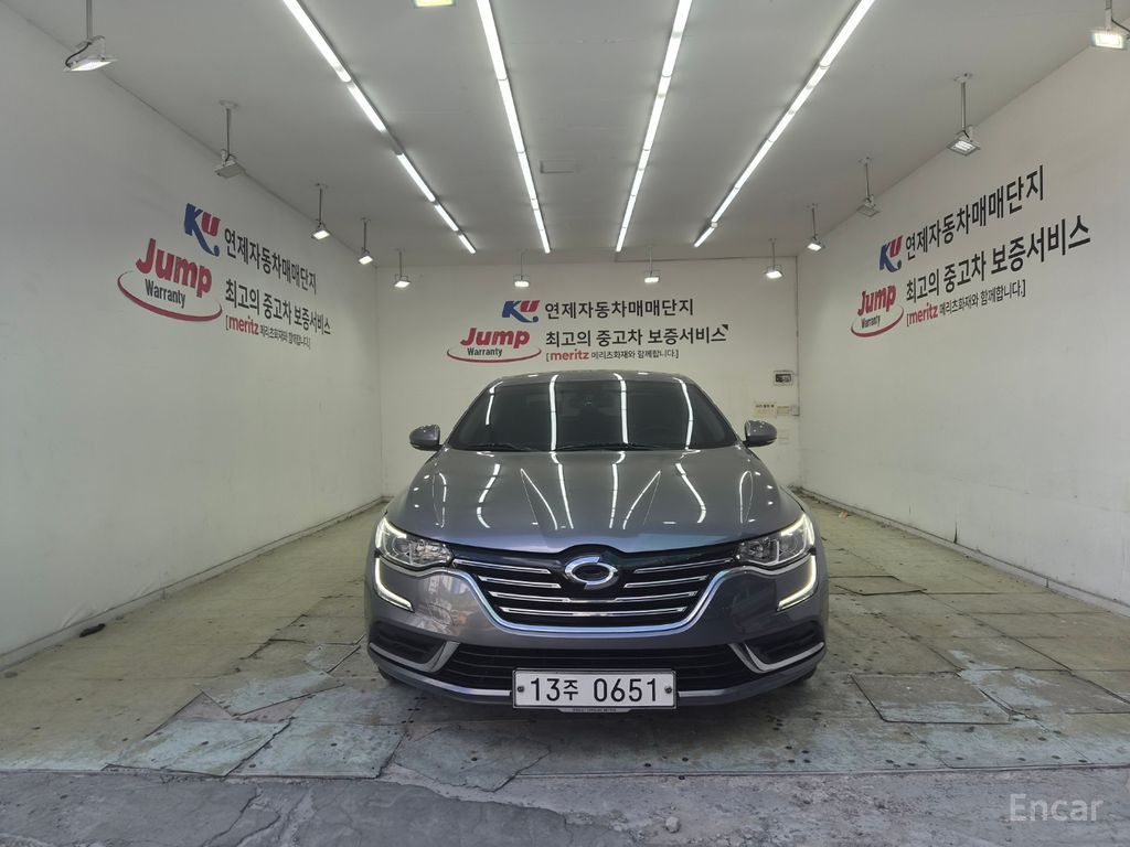 Renault SM6