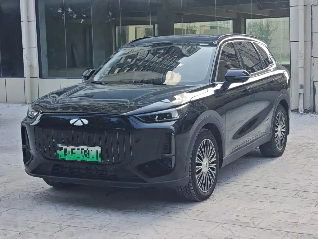 Chery T9