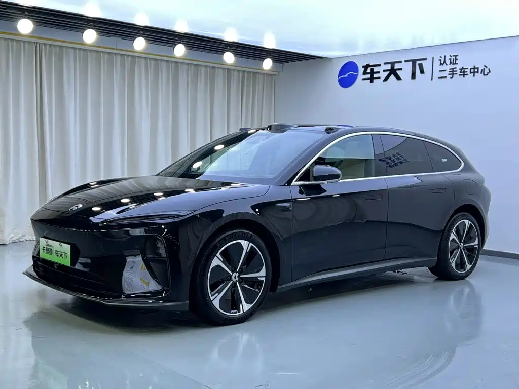 NIO ET5T