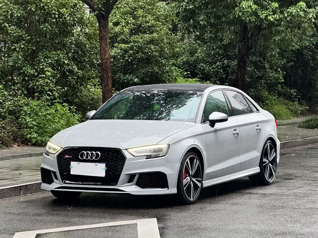 Audi RS 3