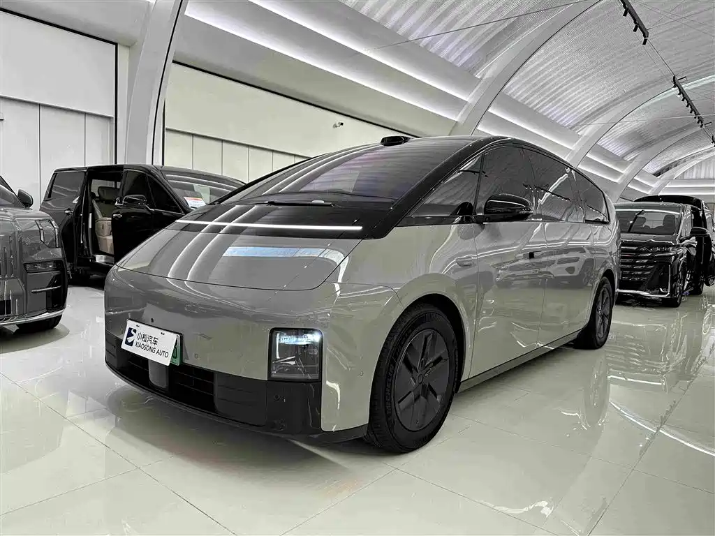 Li Auto MEGA