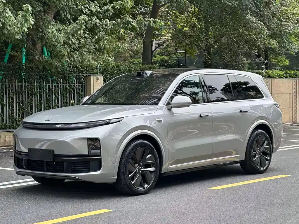 Li Auto L9