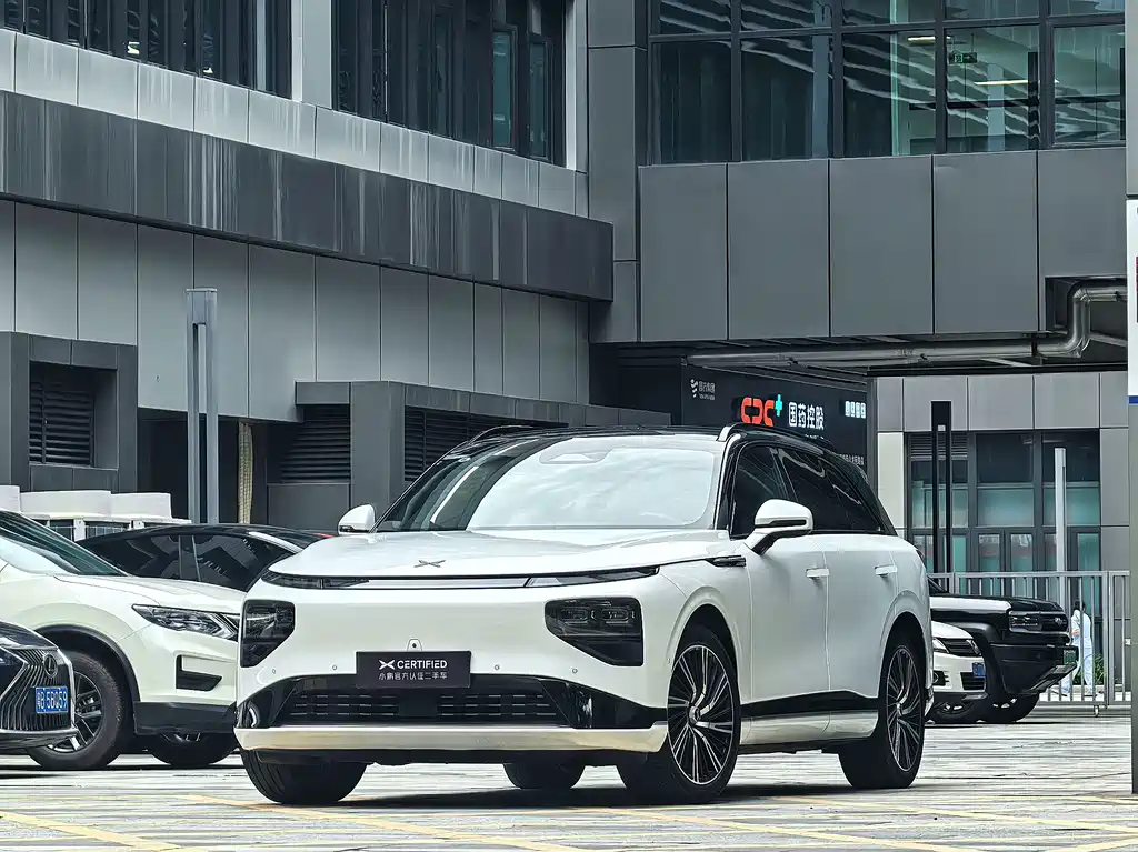 Xpeng G9