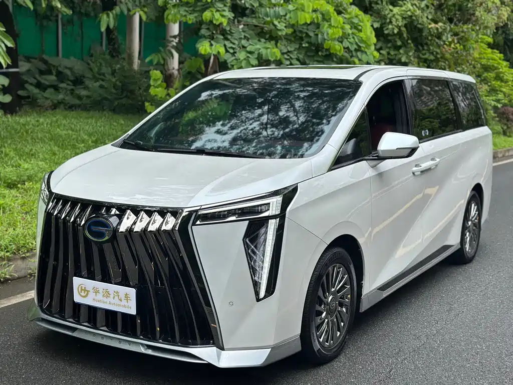 GAC M8
