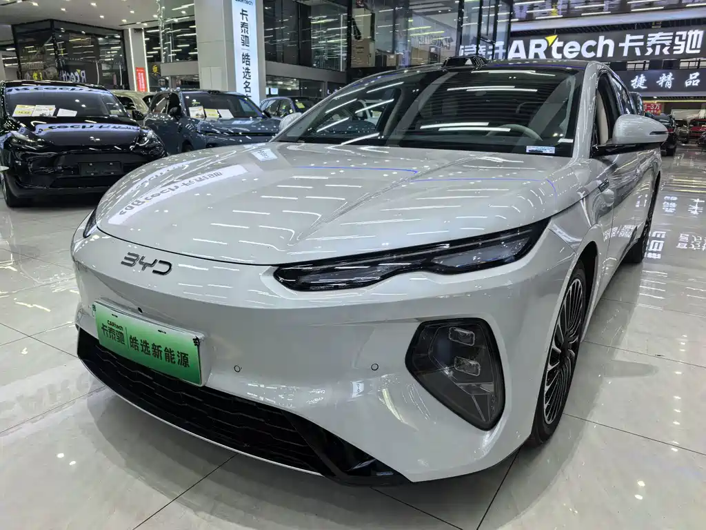 BYD Seal 08
