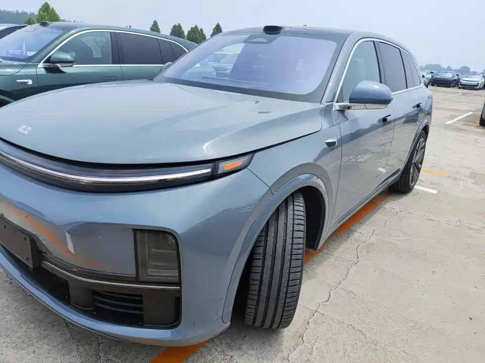 Li Auto L7