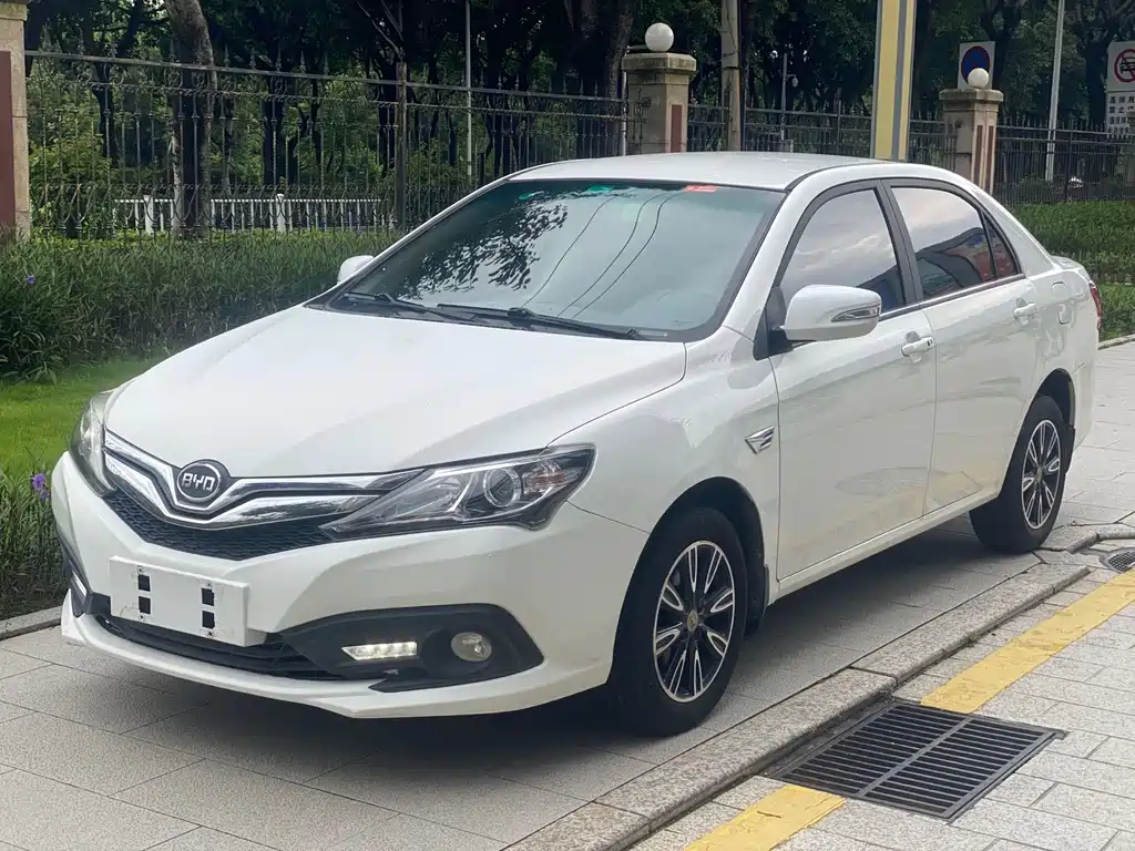 BYD F3