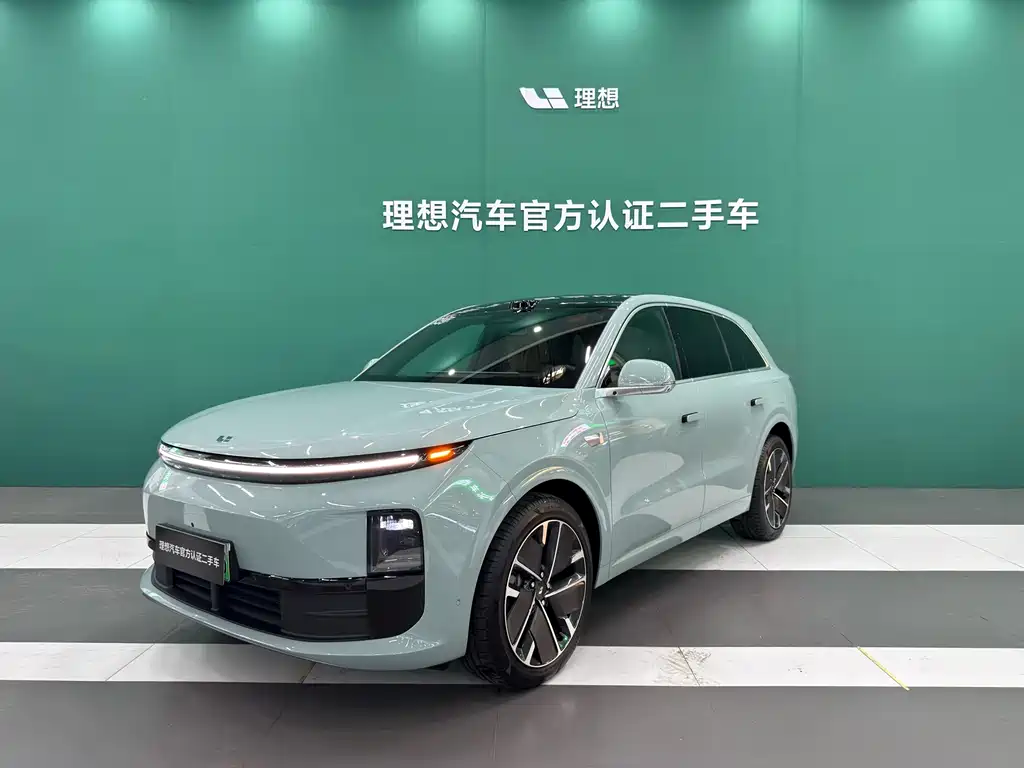Li Auto L6
