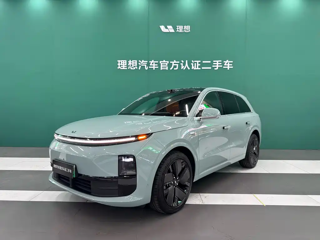 Li Auto L6