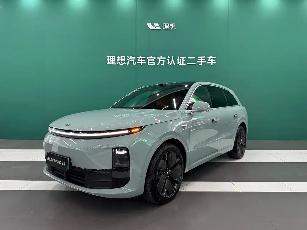Li Auto L6