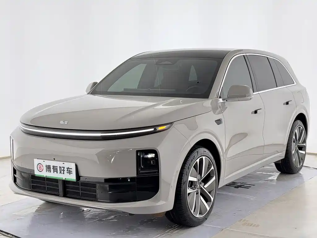 Li Auto L6