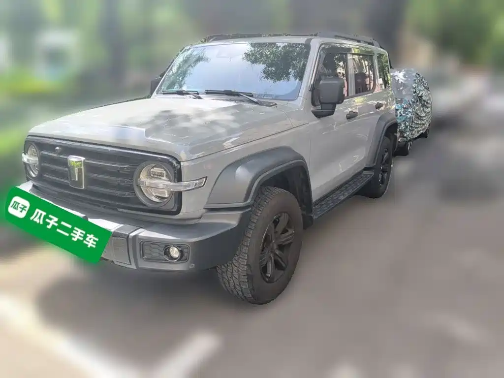 Tank 300