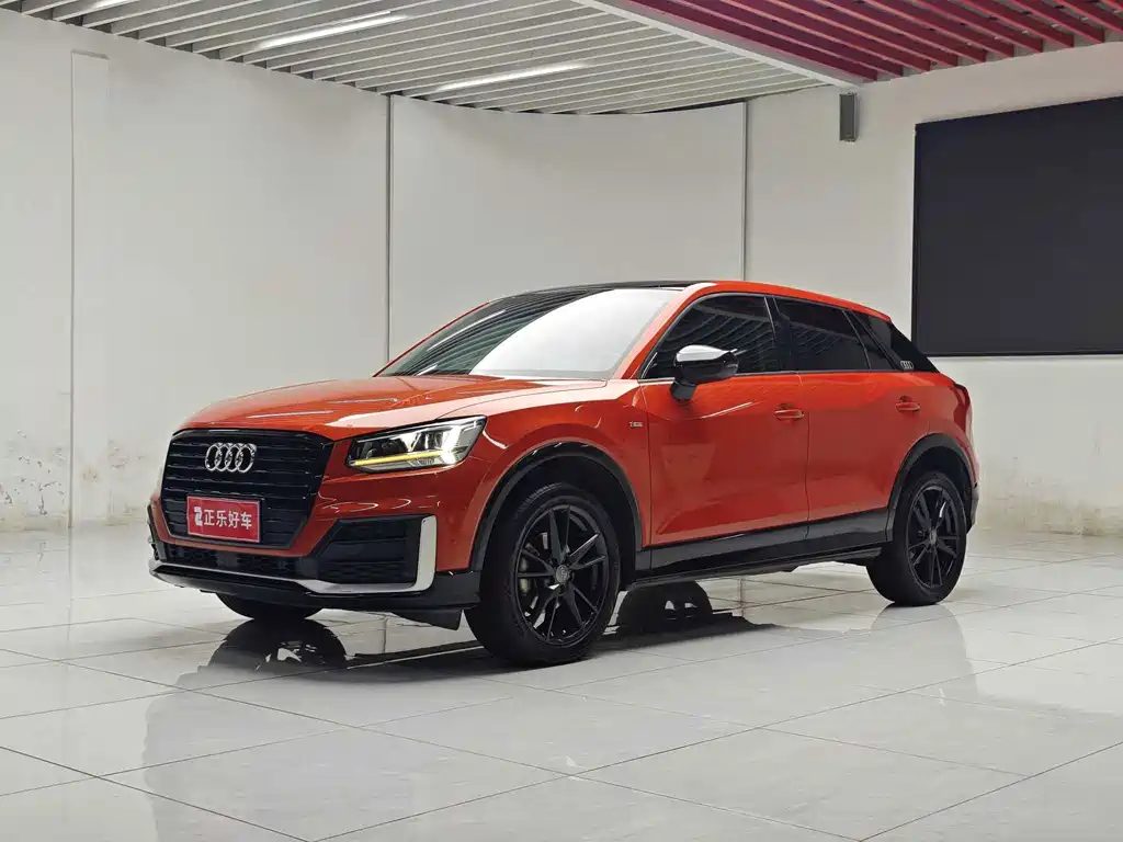 Audi Q2L