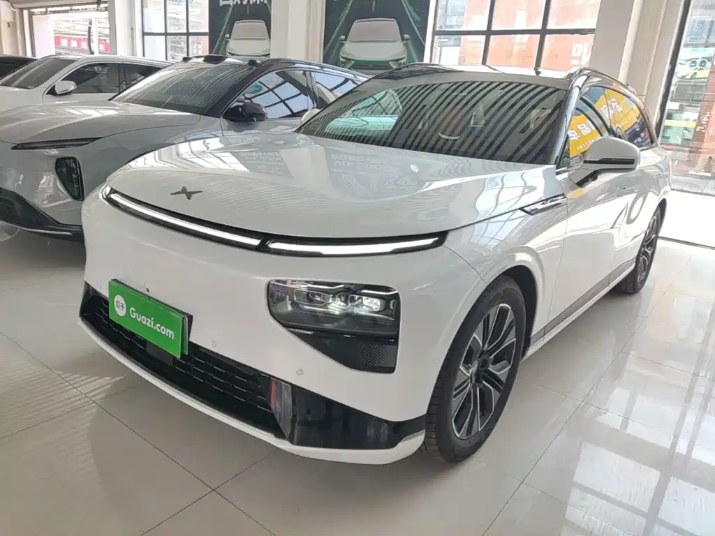 Xpeng G9