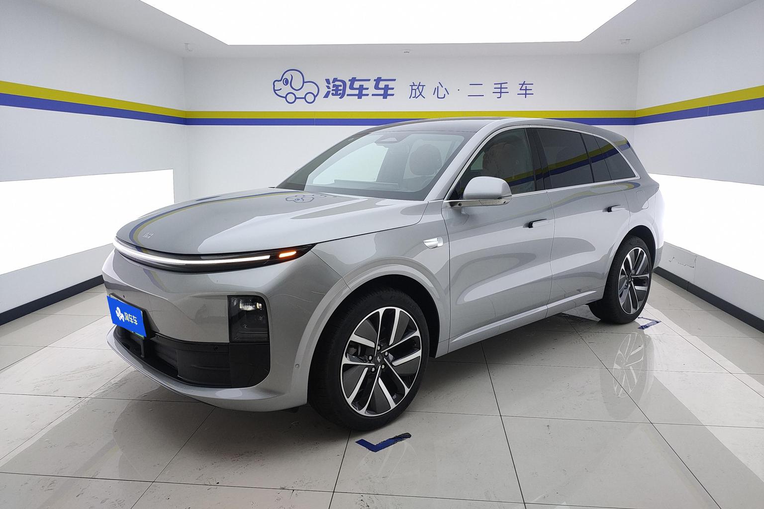 Li Auto L6