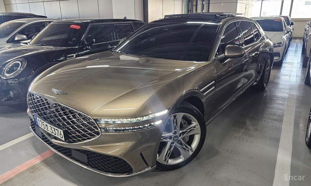 Genesis G90